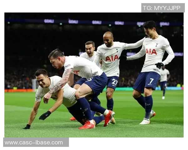 南安普陀与热刺的激烈对决揭示英超新格局与球队实力的较量