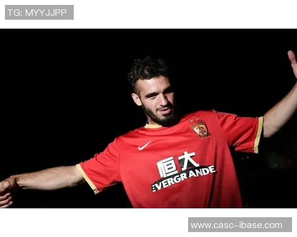 弗赖堡与门兴激战正酣比分争夺战引发球迷热议