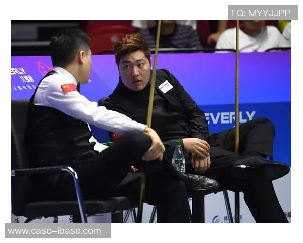 颜丙涛与马奎尔巅峰对决谁将书写斯诺克历史新篇章 颜丙涛与马奎尔巅峰对决谁将书写斯诺克历史新篇章