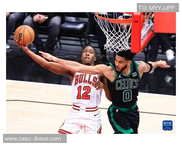 公牛队与凯尔特人队的巅峰对决回顾与精彩瞬间分析 公牛队与凯尔特人队的巅峰对决回顾与精彩瞬间分析