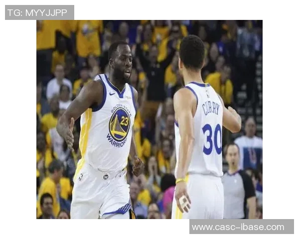 德雷蒙德格林在勇士队的领导力与全能表现分析 德雷蒙德格林在勇士队的领导力与全能表现分析