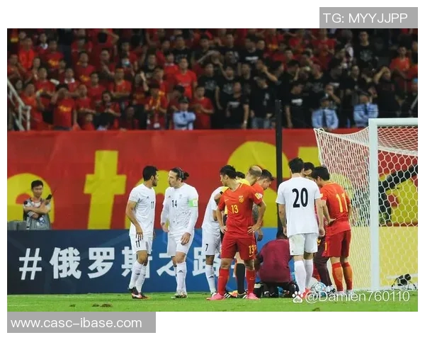 美国男篮在世预赛中对阵古巴展现强大实力与团队合作精神